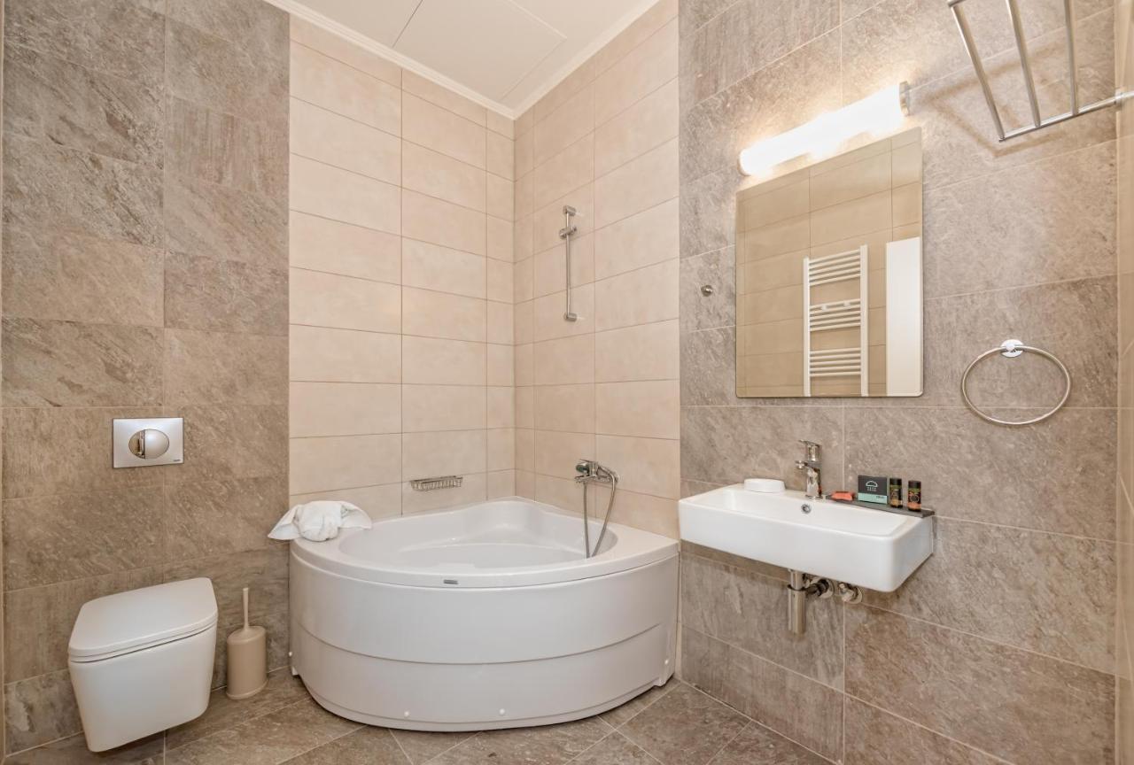 Seaview Apartment Sunrise Near To Falassarna Beach كوليمفاري المظهر الخارجي الصورة